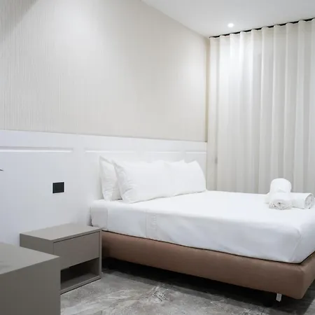 Rumi Luxury Nápoles