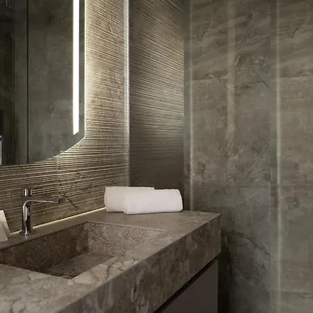 Rumi Luxury